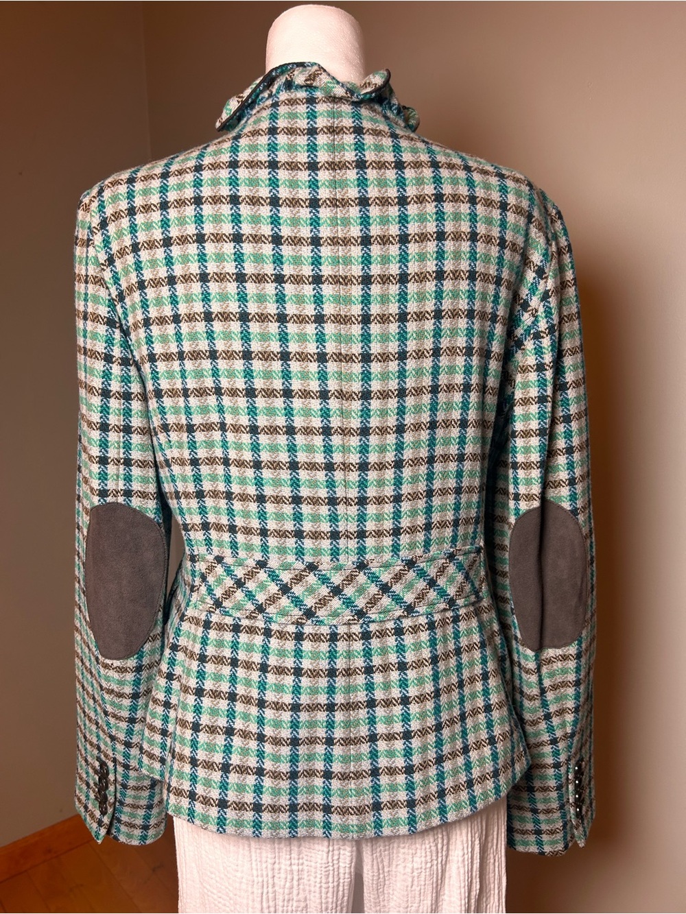 Talbots Collection Size 8 Wool
Plaid Blazer - Picture 6 of 13